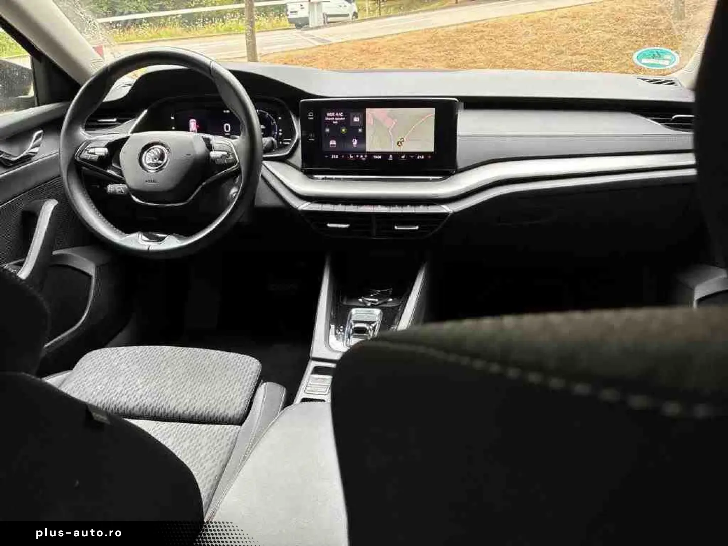 SKODA Octavia Combi 2.0 TDI Ambition NAVI LED