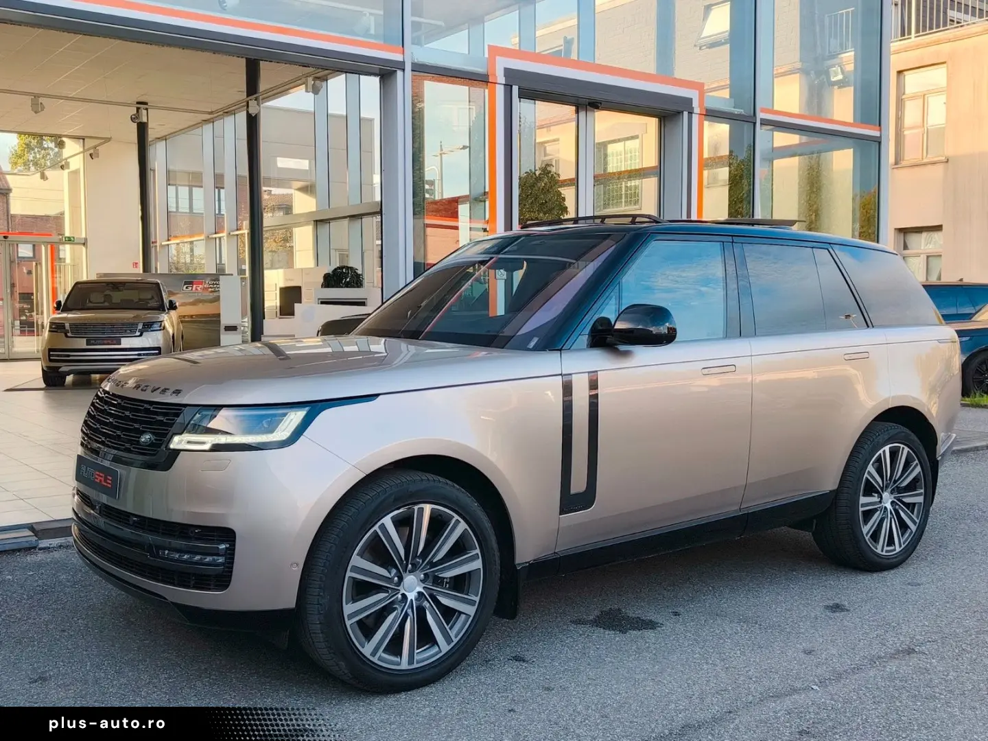 LAND ROVER RR P530 V8 Autobiography    APPROVED WARRANTY