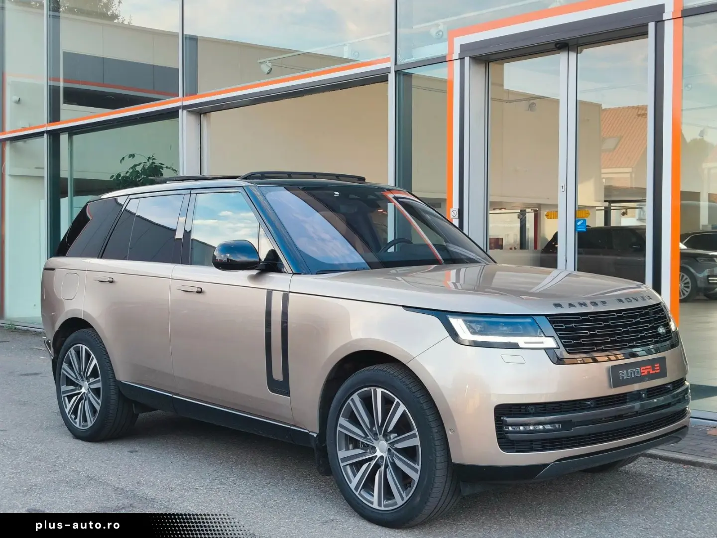 LAND ROVER RR P530 V8 Autobiography    APPROVED WARRANTY