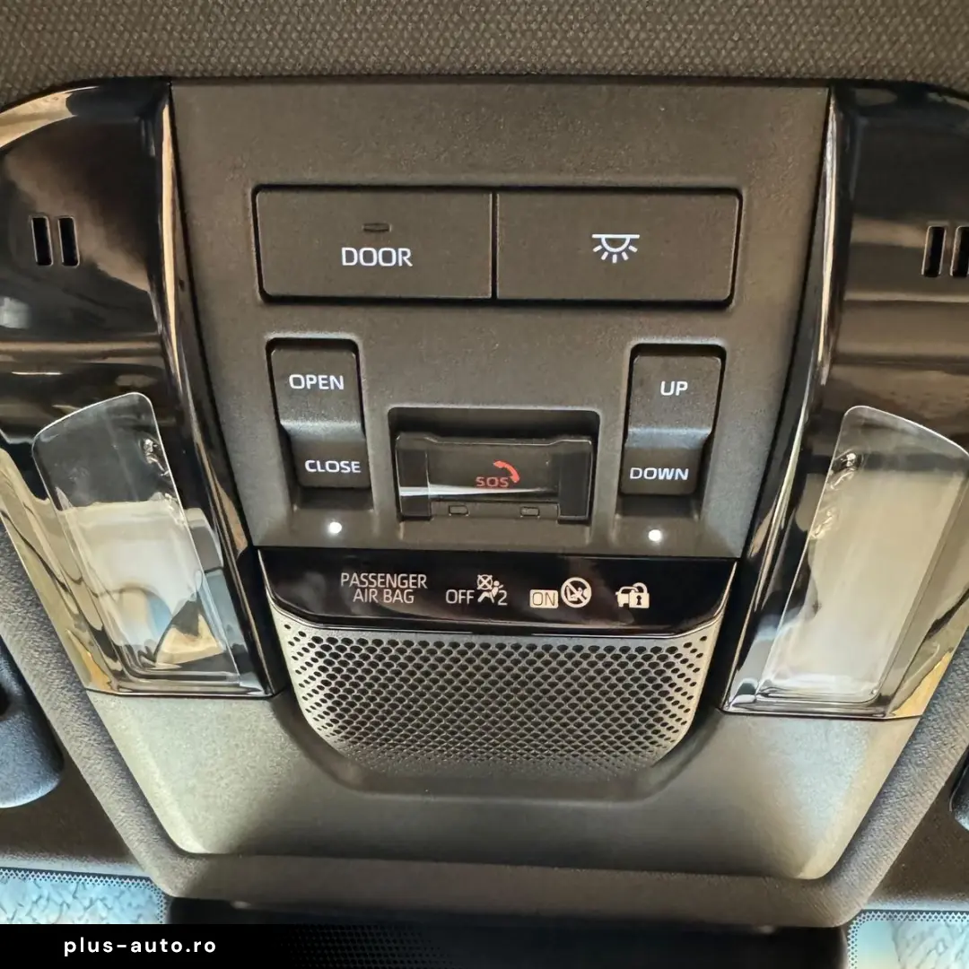TOYOTA Land Cruiser 2.4 Hybrid 4WD HUD ACC 360  Keyless
