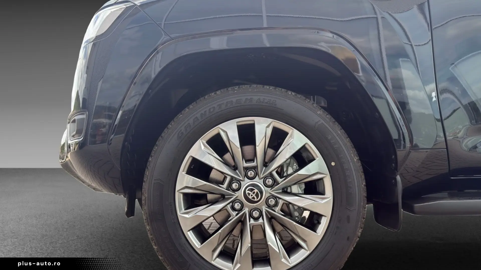 Toyota Land Cruiser 300 VX 3.5 V6 Twin Turbo