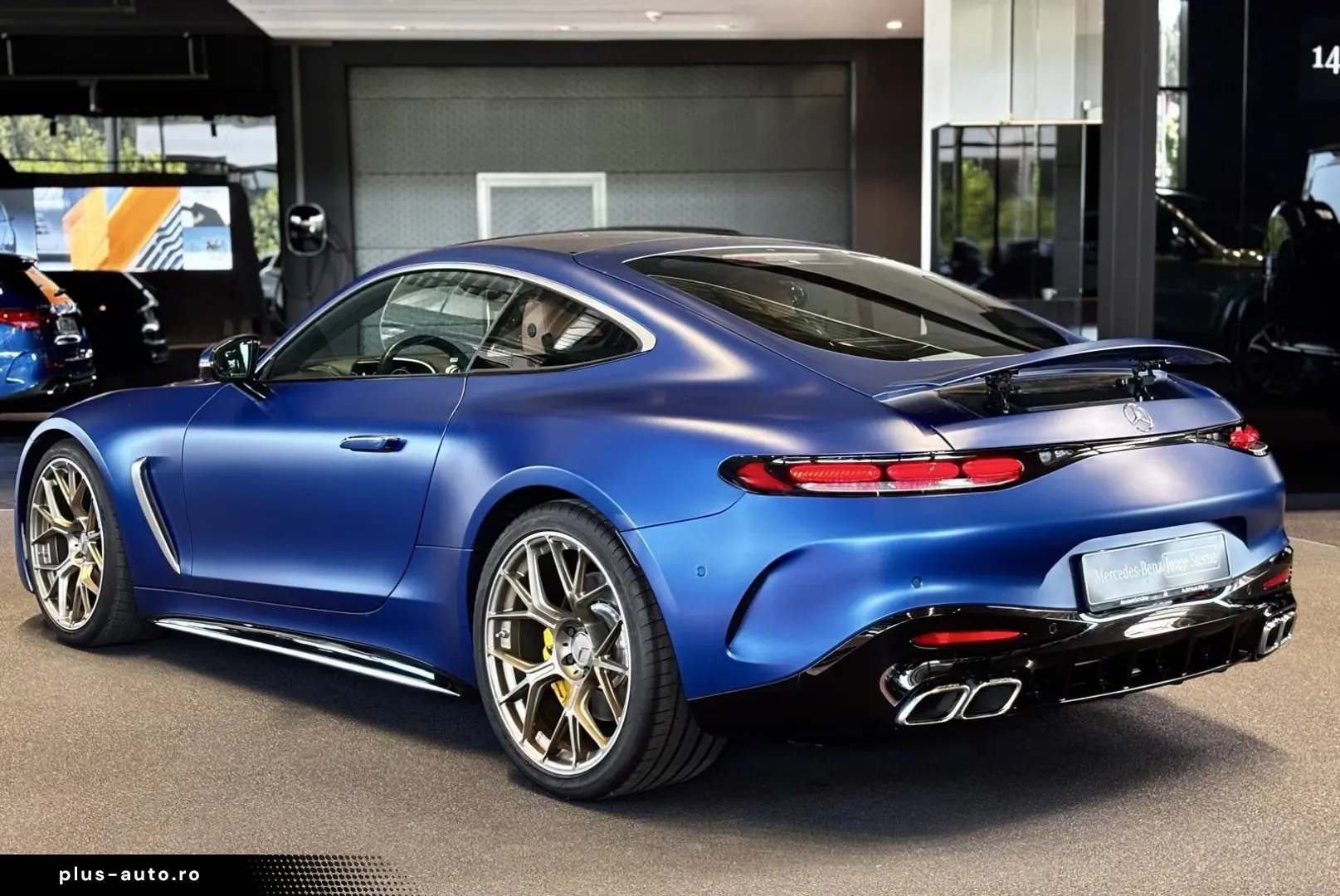MERCEDES-BENZ AMG GT 63 4M  MAGNO 3D Pano NAPPA HuD 360Cam