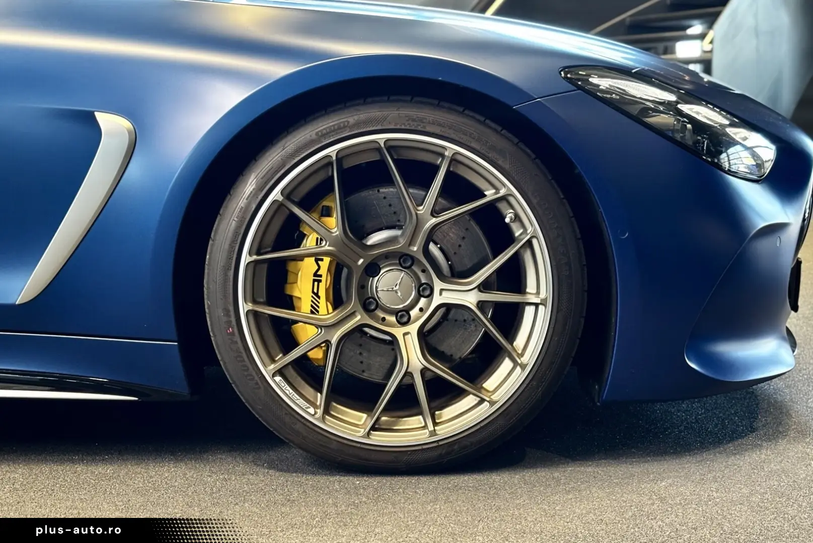 MERCEDES-BENZ AMG GT 63 4M  MAGNO 3D Pano NAPPA HuD 360Cam