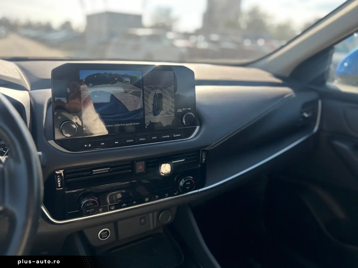 NISSAN Qashqai Acenta 360cam Navi Lane assist Automatik
