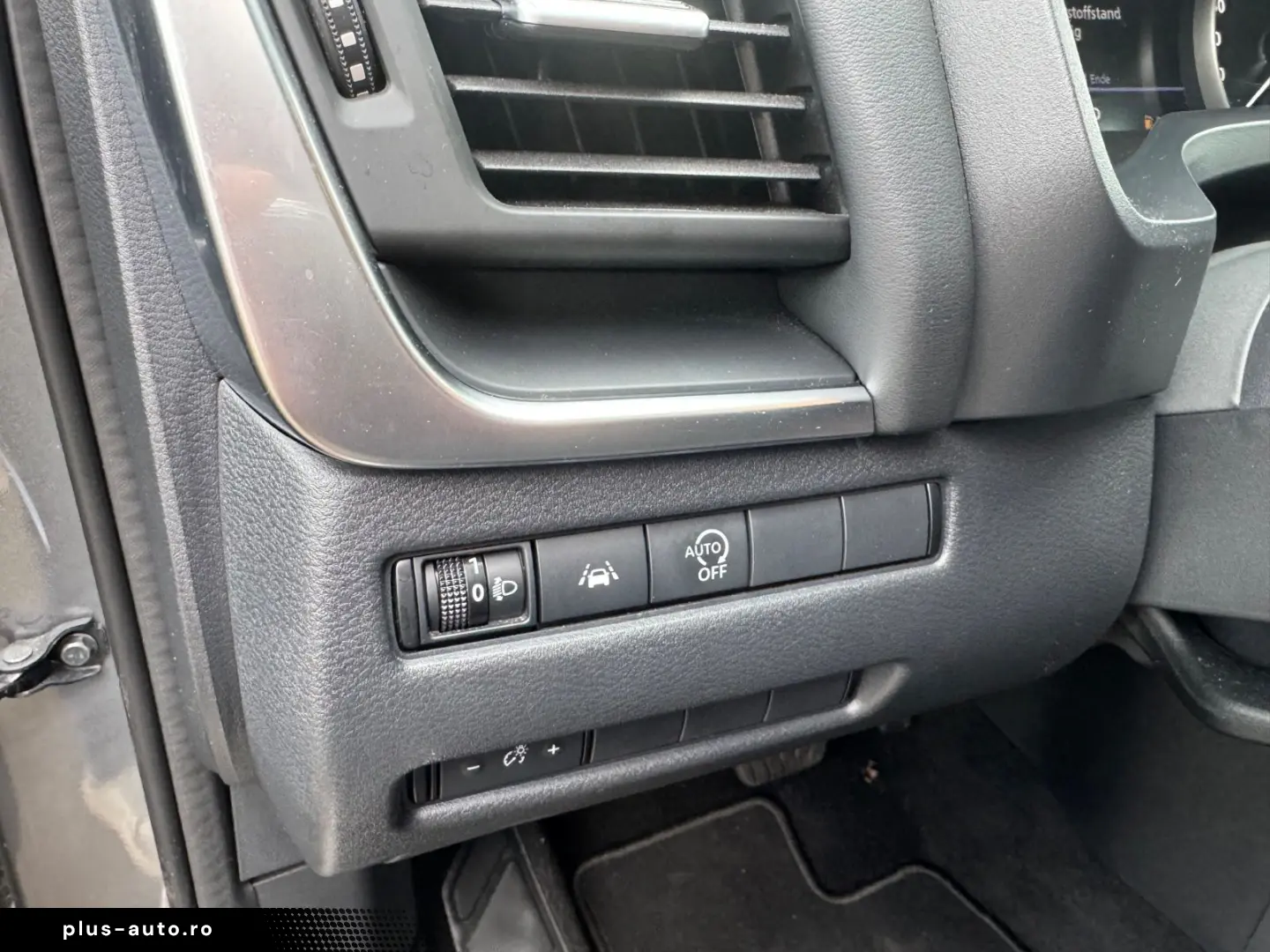 NISSAN Qashqai Mild-Hybrid Acenta  49303KM Automatik 1H