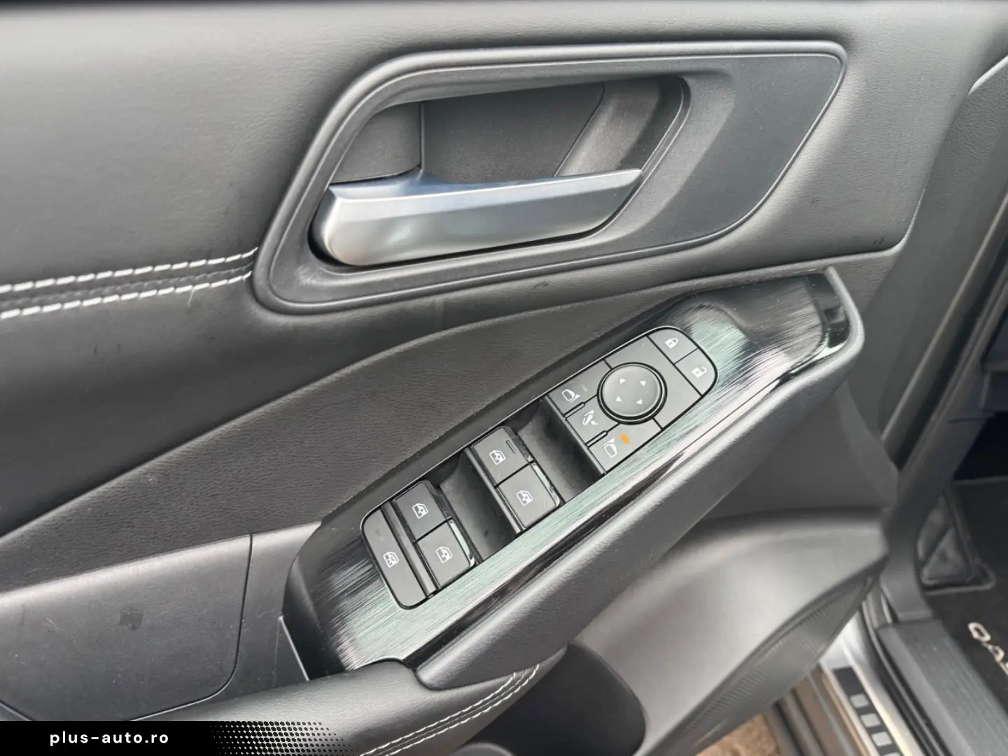 NISSAN Qashqai Mild-Hybrid Acenta  49303KM Automatik 1H