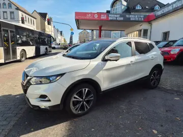 NISSAN Qashqai Zama
