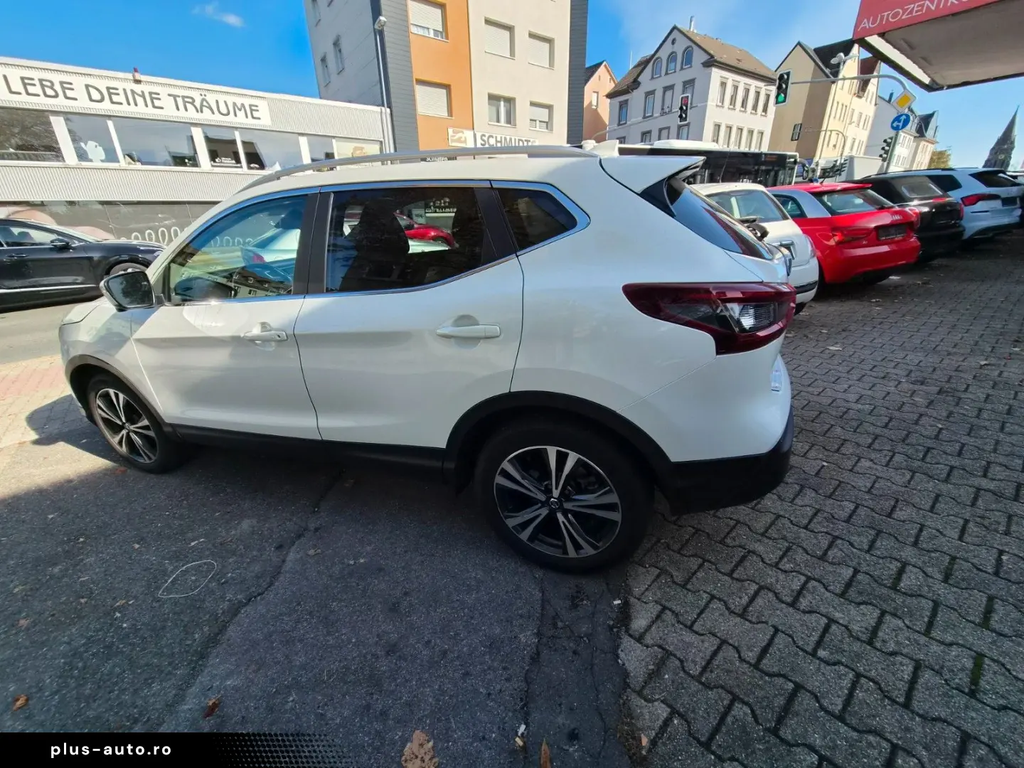 NISSAN Qashqai Zama