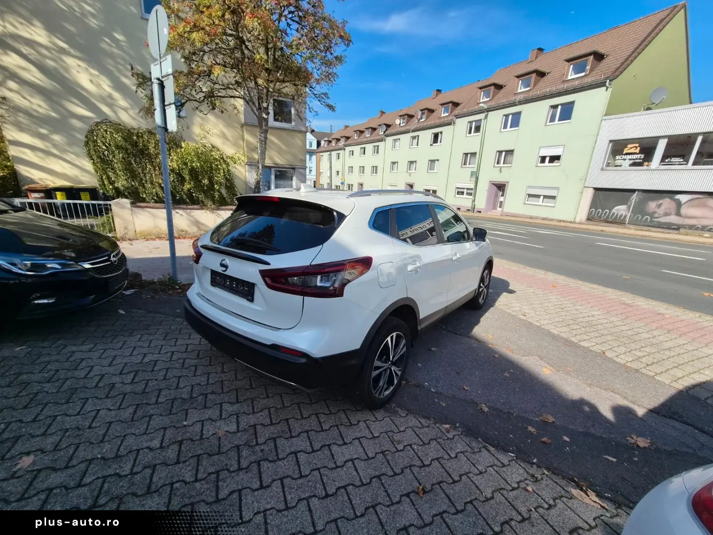 NISSAN Qashqai Zama