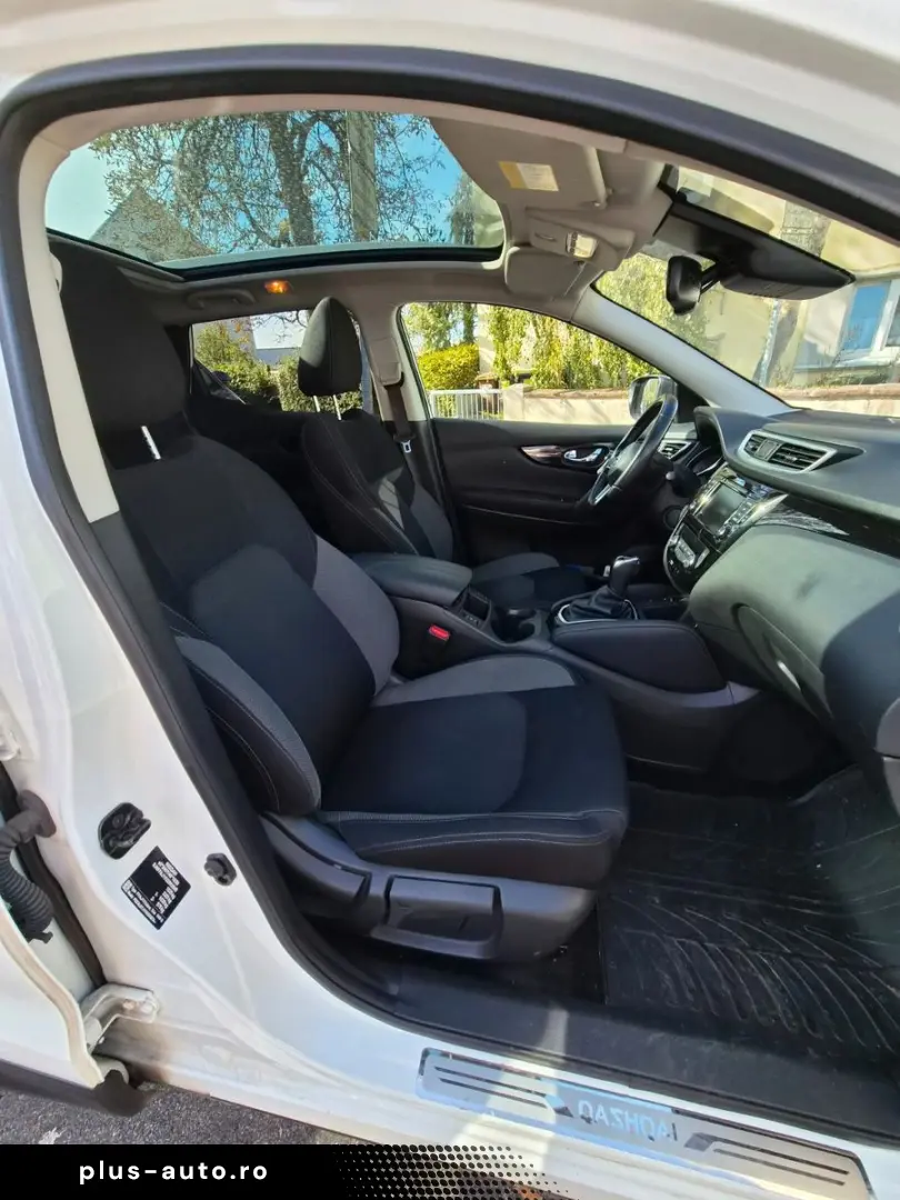 NISSAN Qashqai Zama