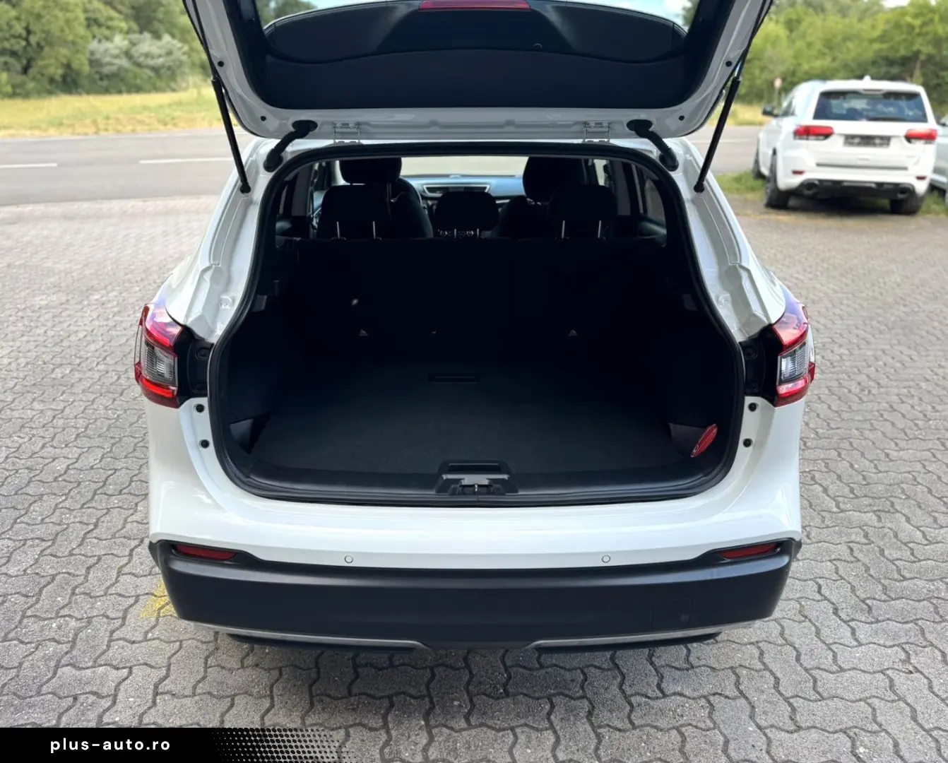 NISSAN Qashqai Zama AUTOMATIK KAMERA SCHECKHFT