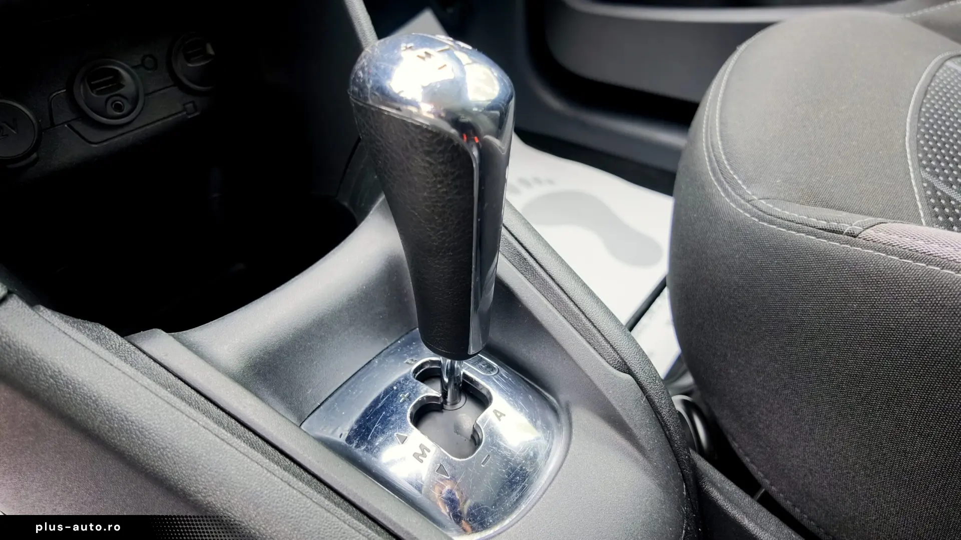 PEUGEOT   208   1.4 HDI   68CP   An 2012   Euro 5   Automată