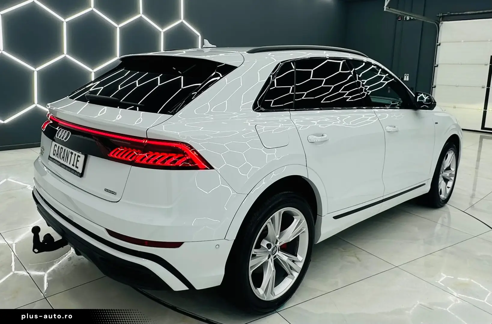 AUDI Q8 2020 3.0D E6 4X4 Garantie 12 Luni Rate Avans 0 Doar