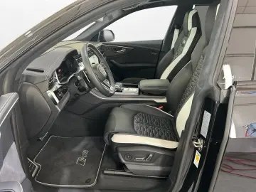 AUDI RSQ8 4.0 TFSI quattro tiptronic   STANDHZ.   AHK
