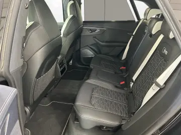 AUDI RSQ8 4.0 TFSI quattro tiptronic   STANDHZ.   AHK
