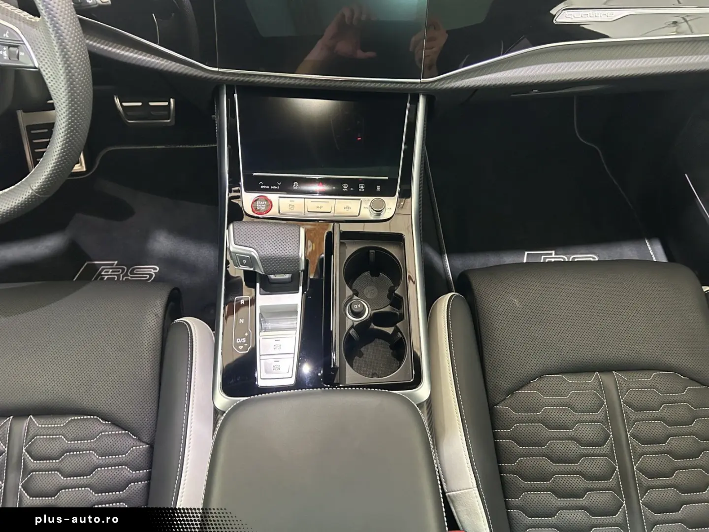 AUDI RSQ8 4.0 TFSI quattro tiptronic   STANDHZ.   AHK