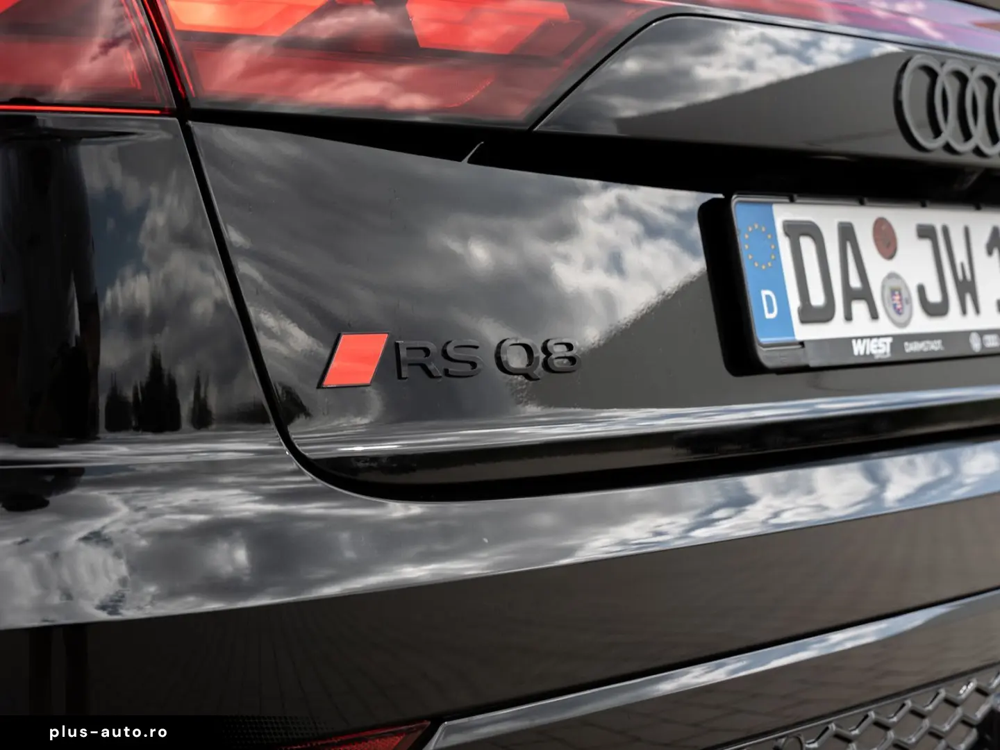 AUDI RS Q8 AHK Pano B&O HD Matrix HUD uvm.