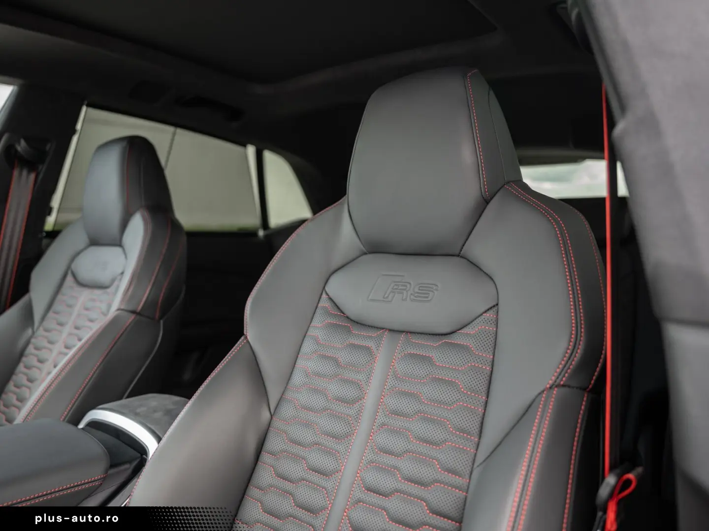 AUDI RS Q8 AHK Pano B&O HD Matrix HUD uvm.