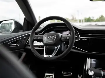 AUDI RS Q8 AHK Pano B&O HD Matrix HUD uvm.