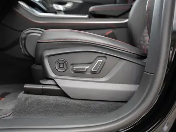 AUDI RS Q8 AHK Pano B&O HD Matrix HUD uvm.