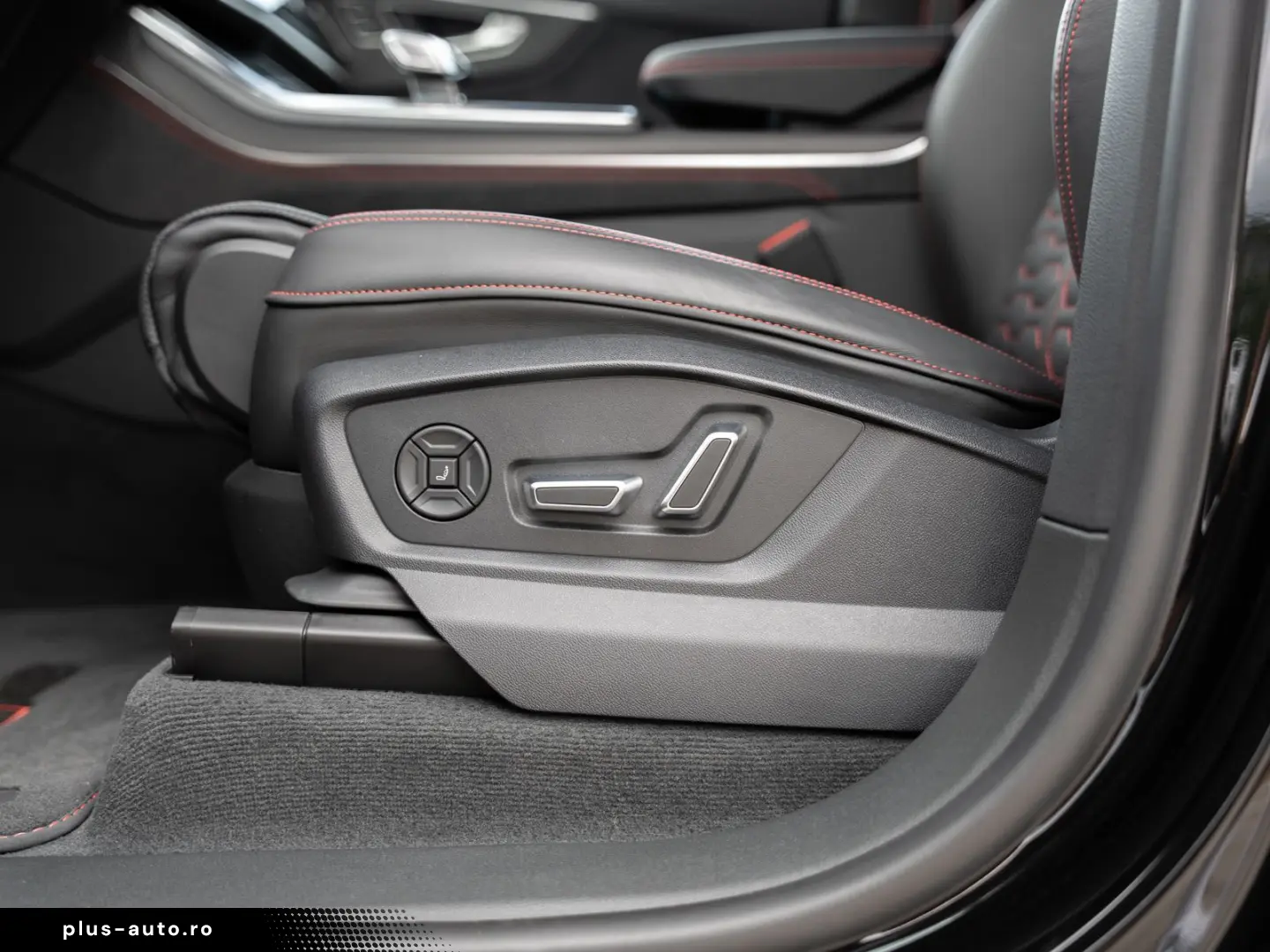 AUDI RS Q8 AHK Pano B&O HD Matrix HUD uvm.