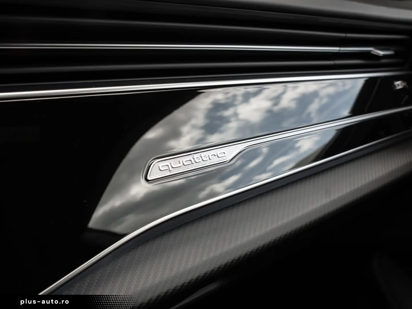 AUDI RS Q8 AHK Pano B&O HD Matrix HUD uvm.
