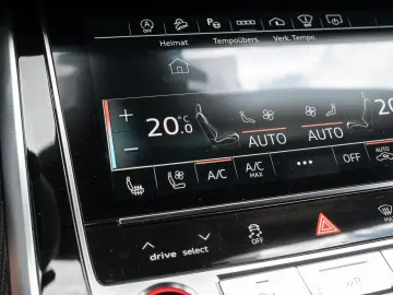 AUDI RS Q8 AHK Pano B&O HD Matrix HUD uvm.