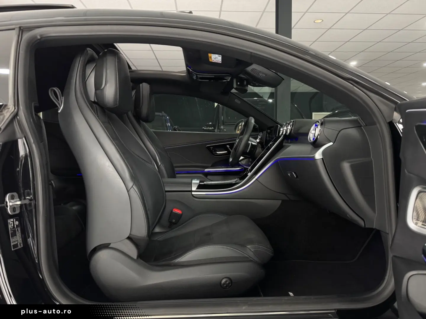 MERCEDES-BENZ CLE 300 4M AMG Premium  Burm Pano HuD 360Cam