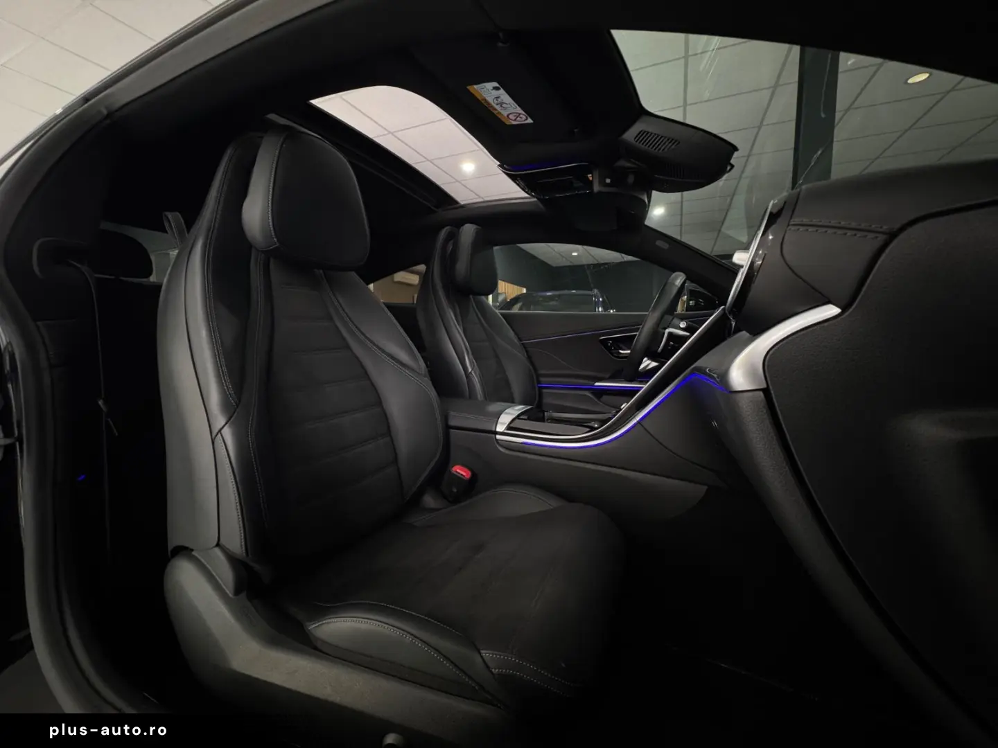MERCEDES-BENZ CLE 300 4M AMG Premium  Burm Pano HuD 360Cam
