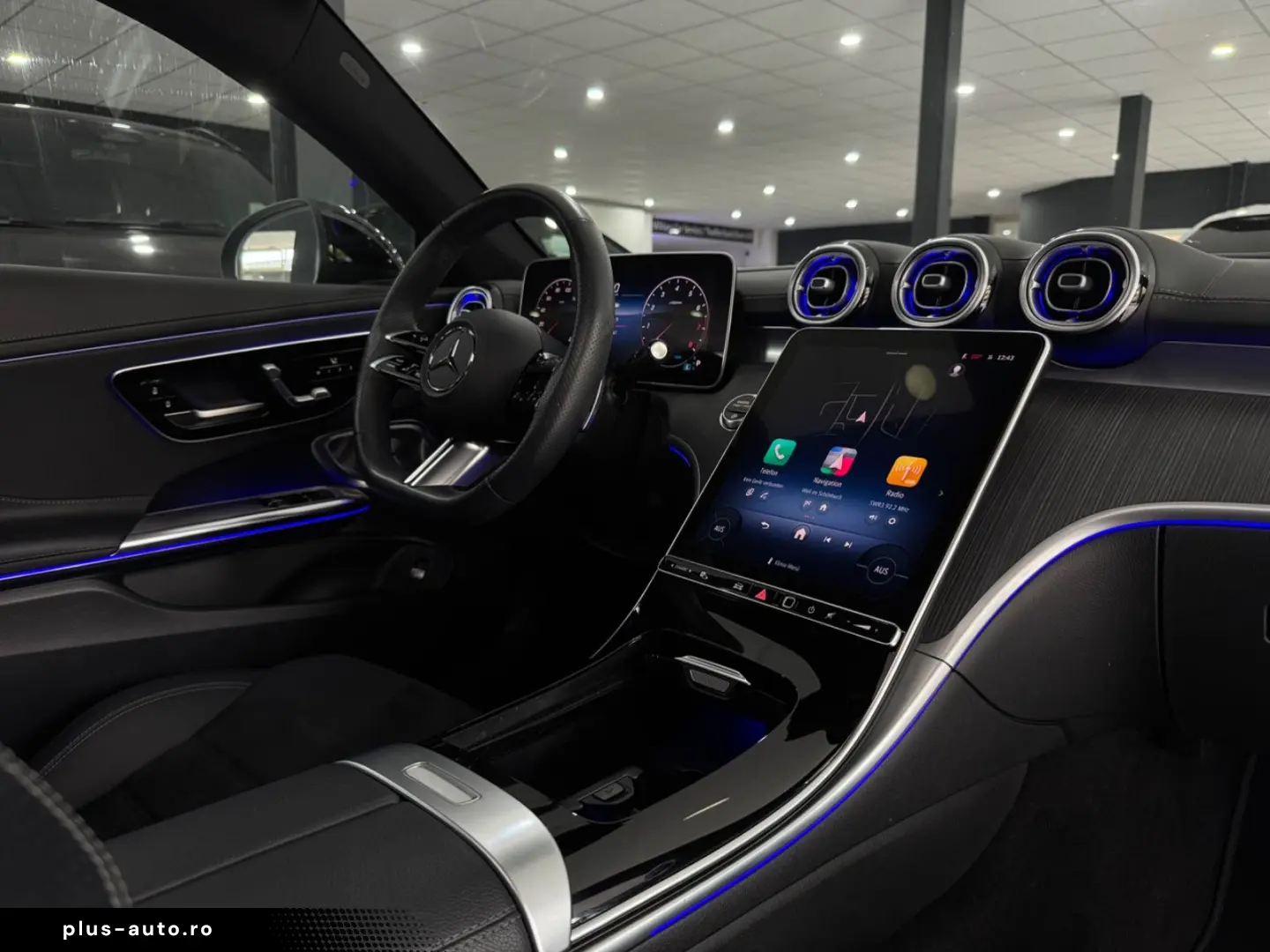 MERCEDES-BENZ CLE 300 4M AMG Premium  Burm Pano HuD 360Cam