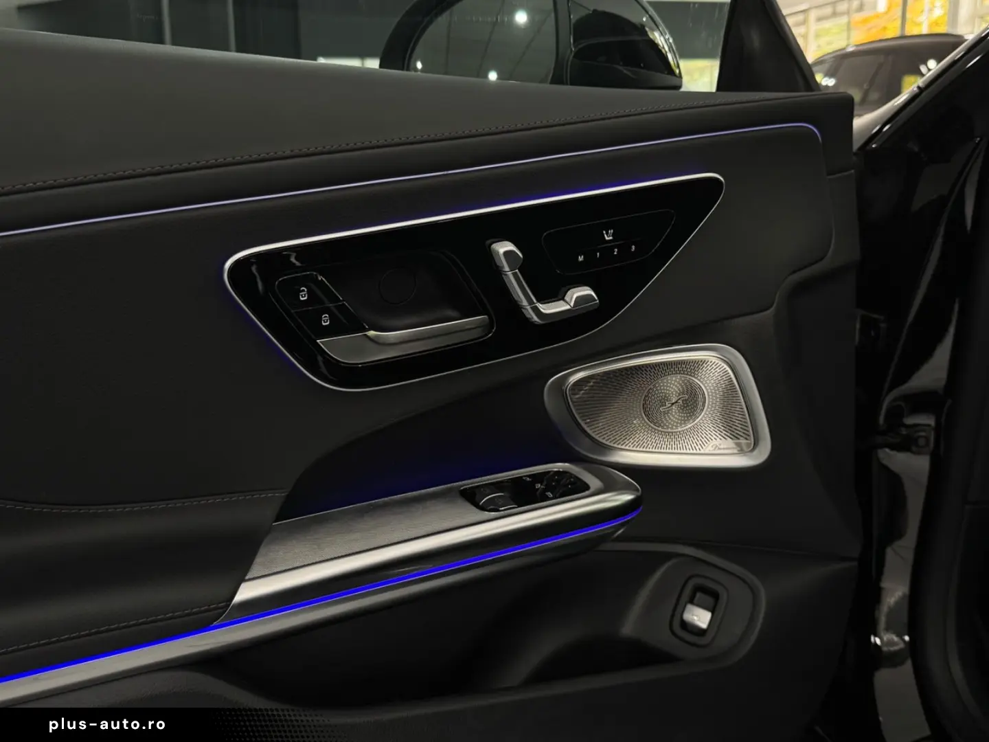 MERCEDES-BENZ CLE 300 4M AMG Premium  Burm Pano HuD 360Cam