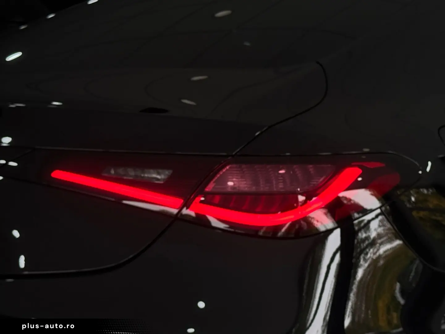 MERCEDES-BENZ CLE 300 4M AMG Premium  Burm Pano HuD 360Cam