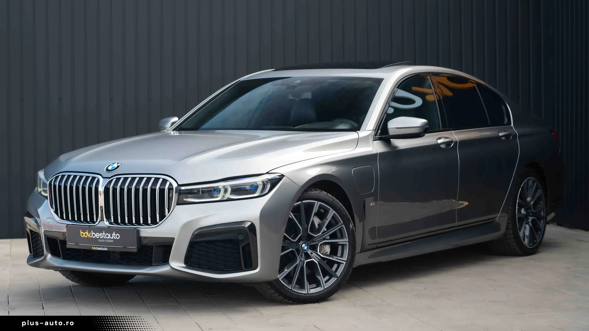 BMW Seria 7 745e AT PHEV