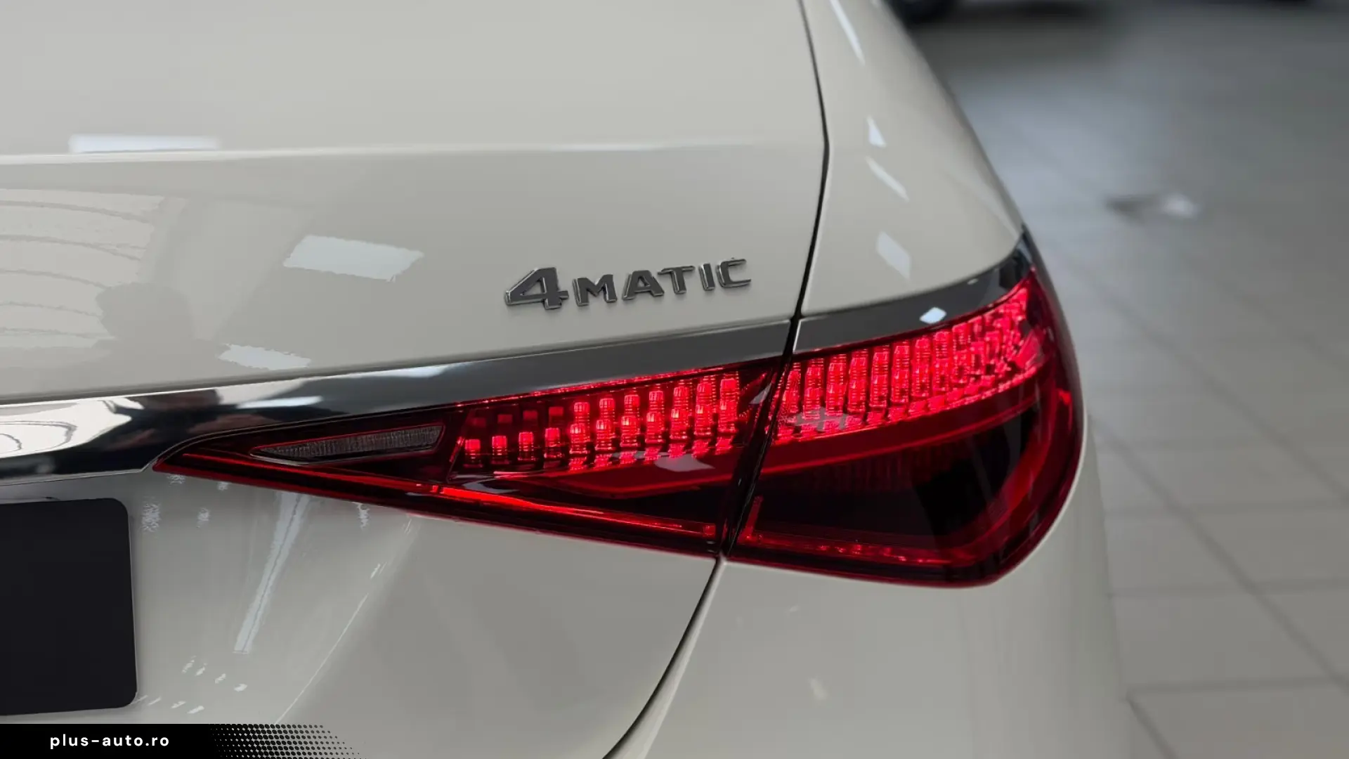 Mercedes-Benz S 400 d 4MATIC   AMG LINE • BURMESTER