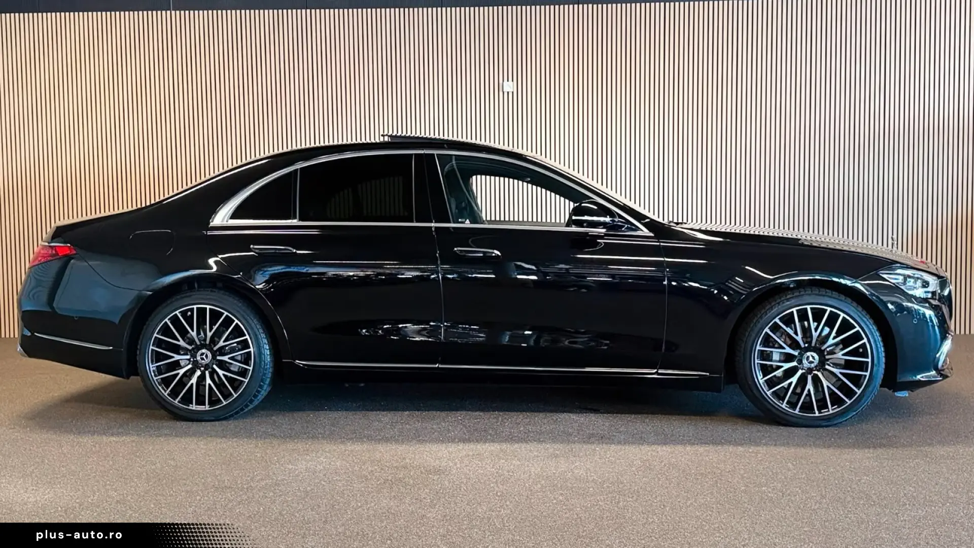 Mercedes-Benz S 350 d   EXCLUSIVE BURMESTER • PANO