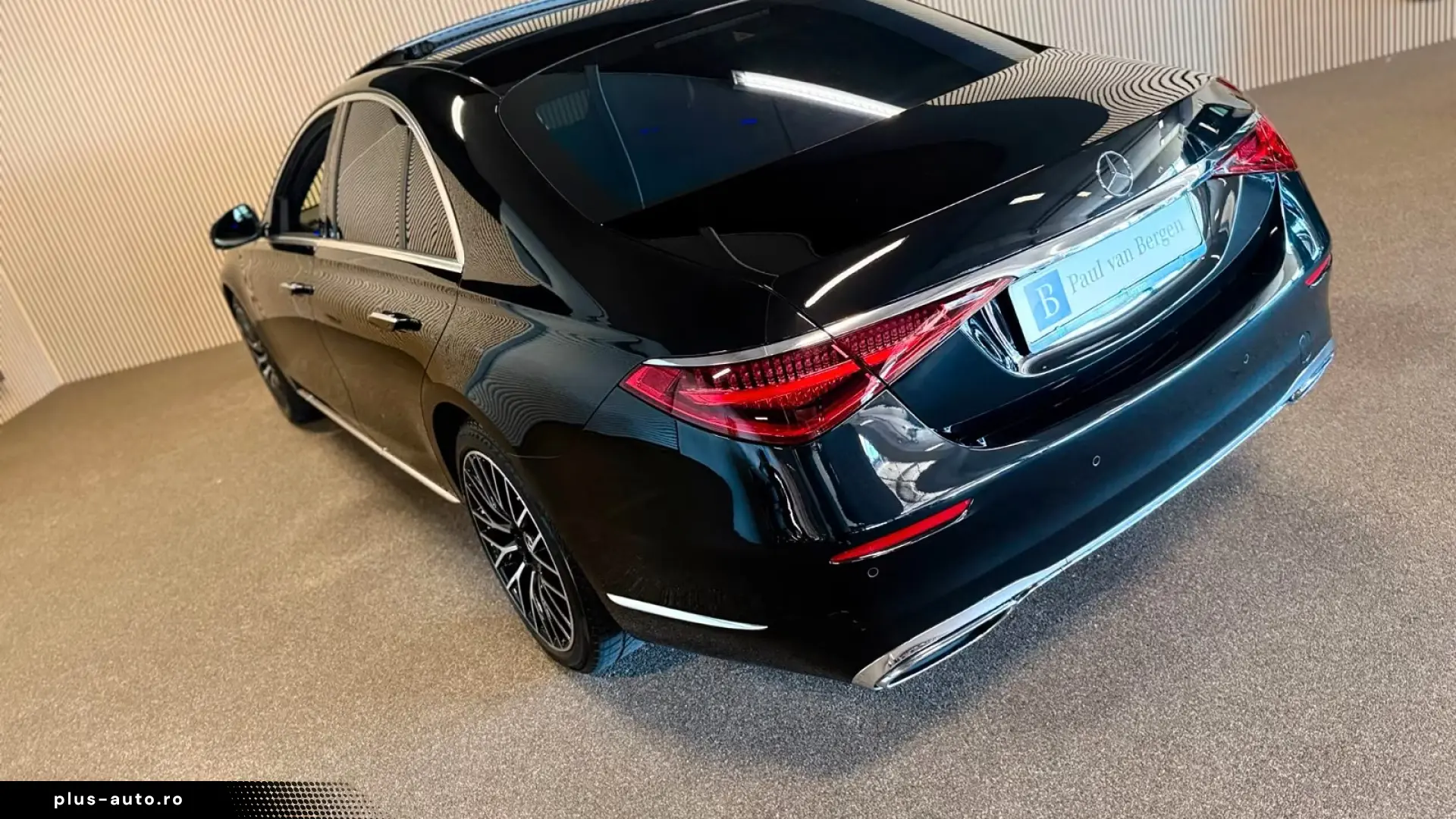 Mercedes-Benz S 350 d   EXCLUSIVE BURMESTER • PANO