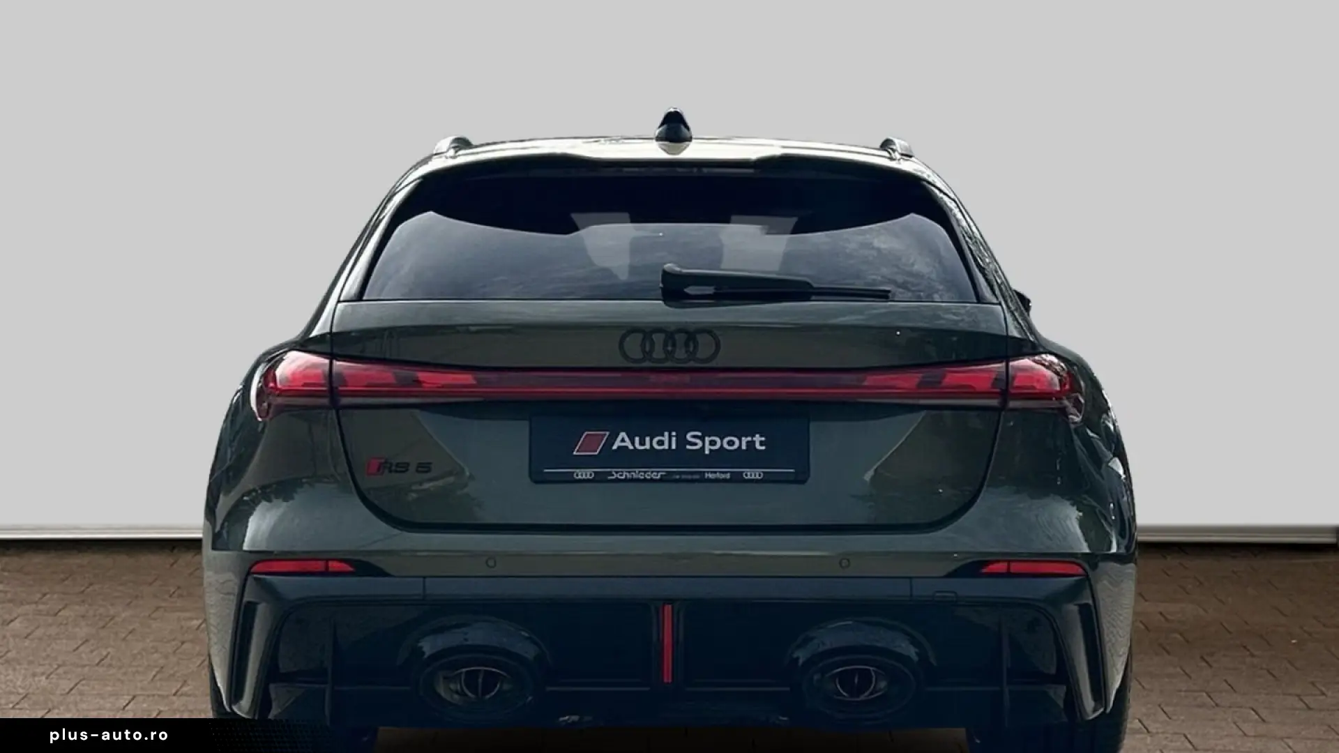 Audi RS5 AVANT 470KW PHEV LED TECHPRO PANOA AHK B&O