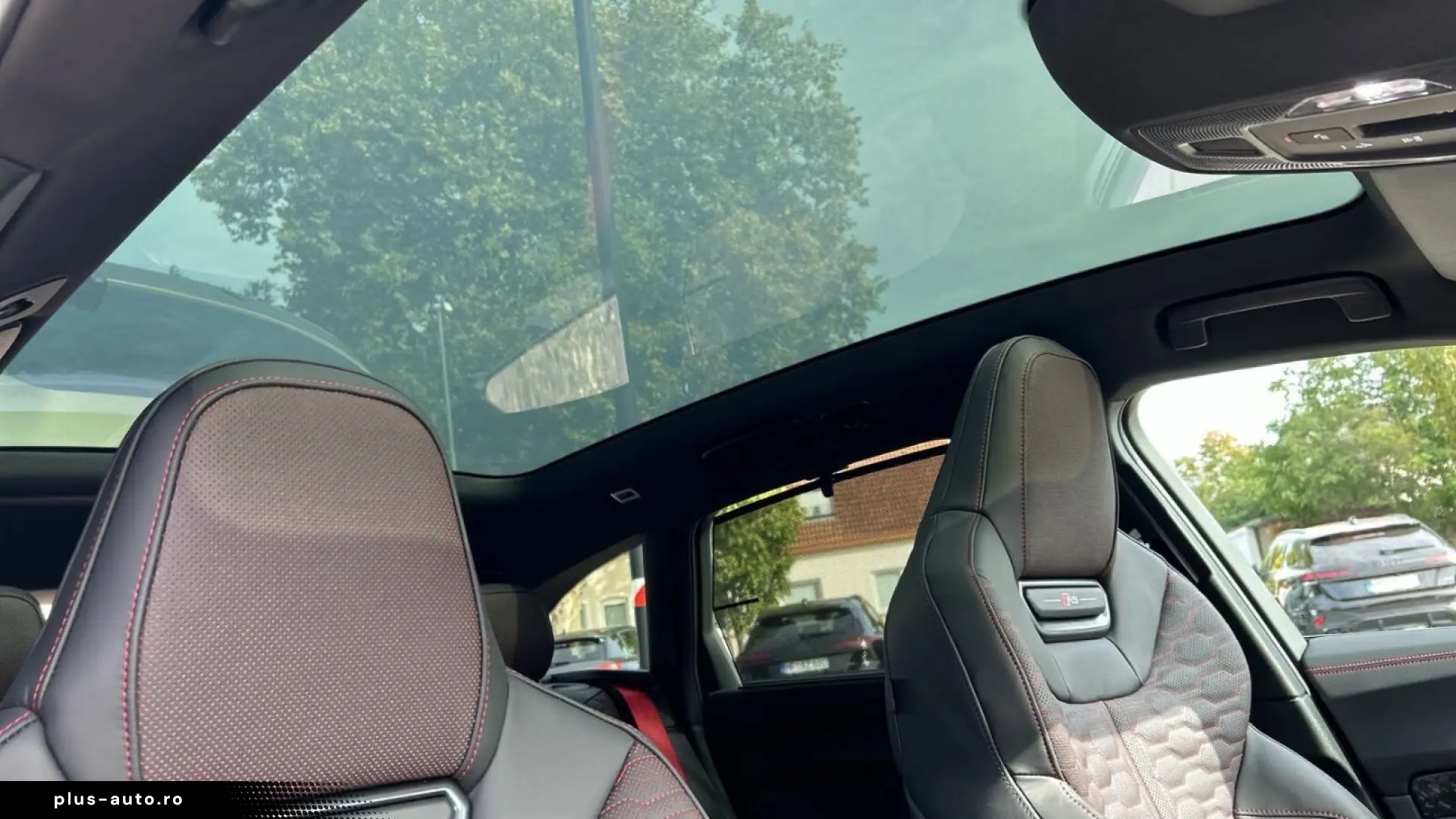 Audi RS5 AVANT 470KW PHEV LED TECHPRO PANOA AHK B&O