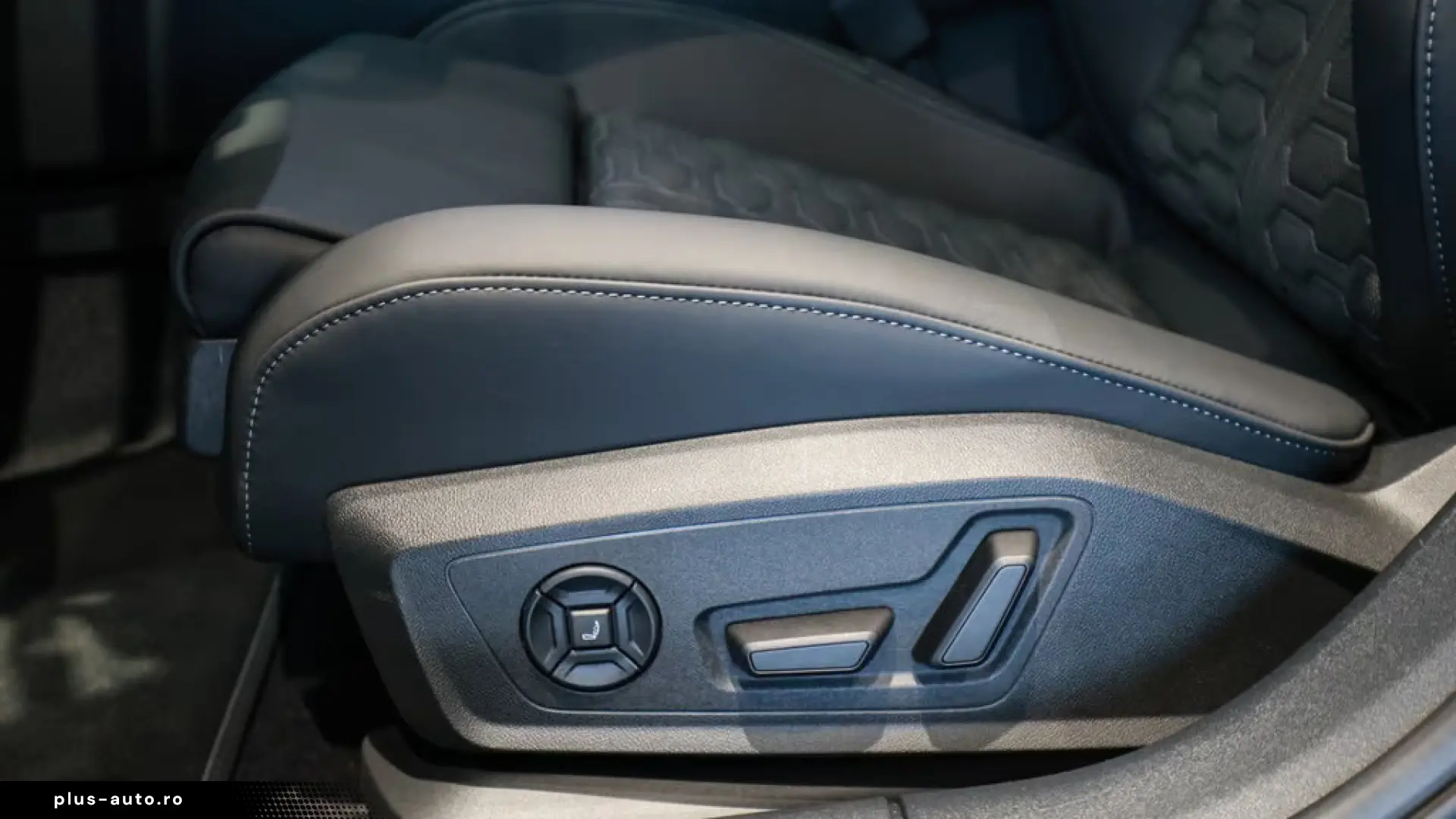 Audi RS5 Sedan PHEV HUD B&O Pano Tech Pr