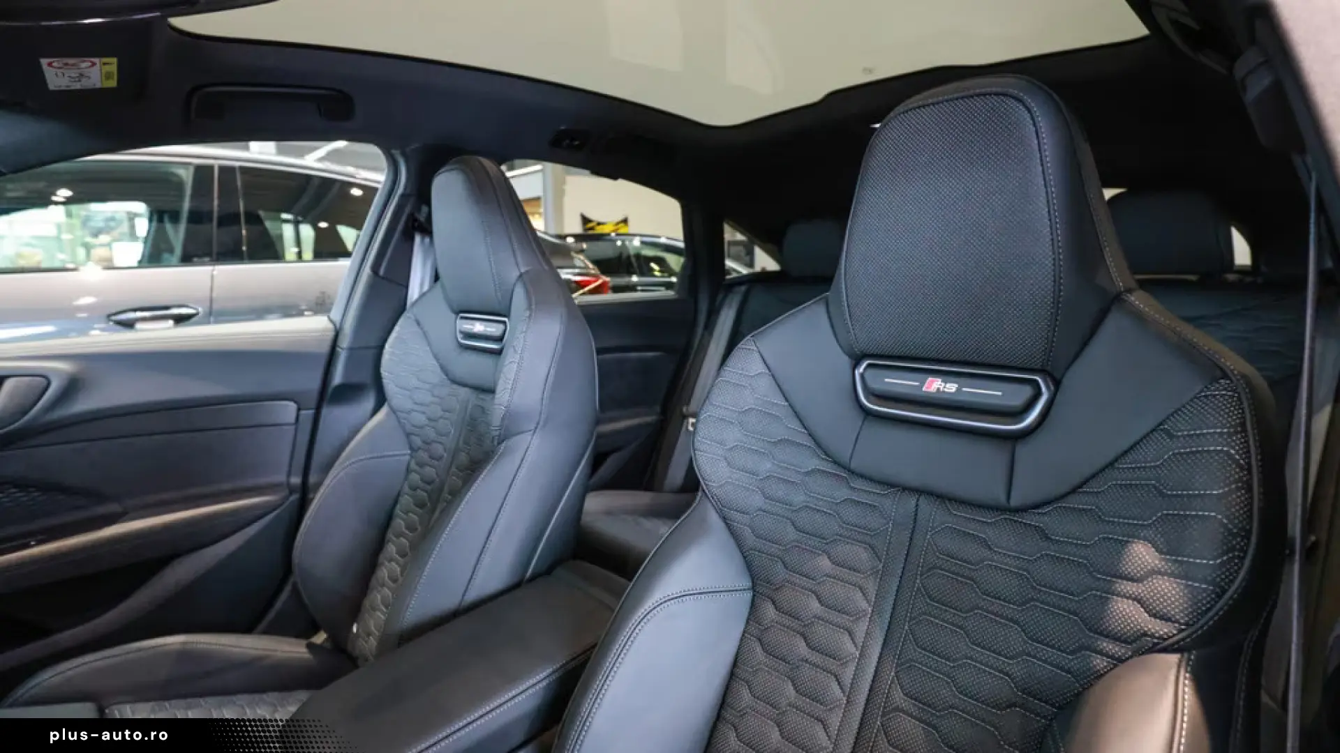 Audi RS5 Sedan PHEV HUD B&O Pano Tech Pr