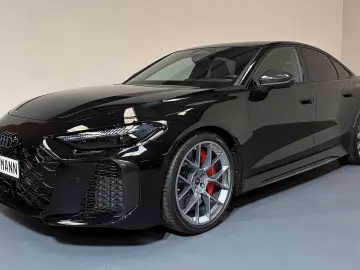 Audi RS5 Sedan Sportp. HuD Pano Ceramic Carbon!