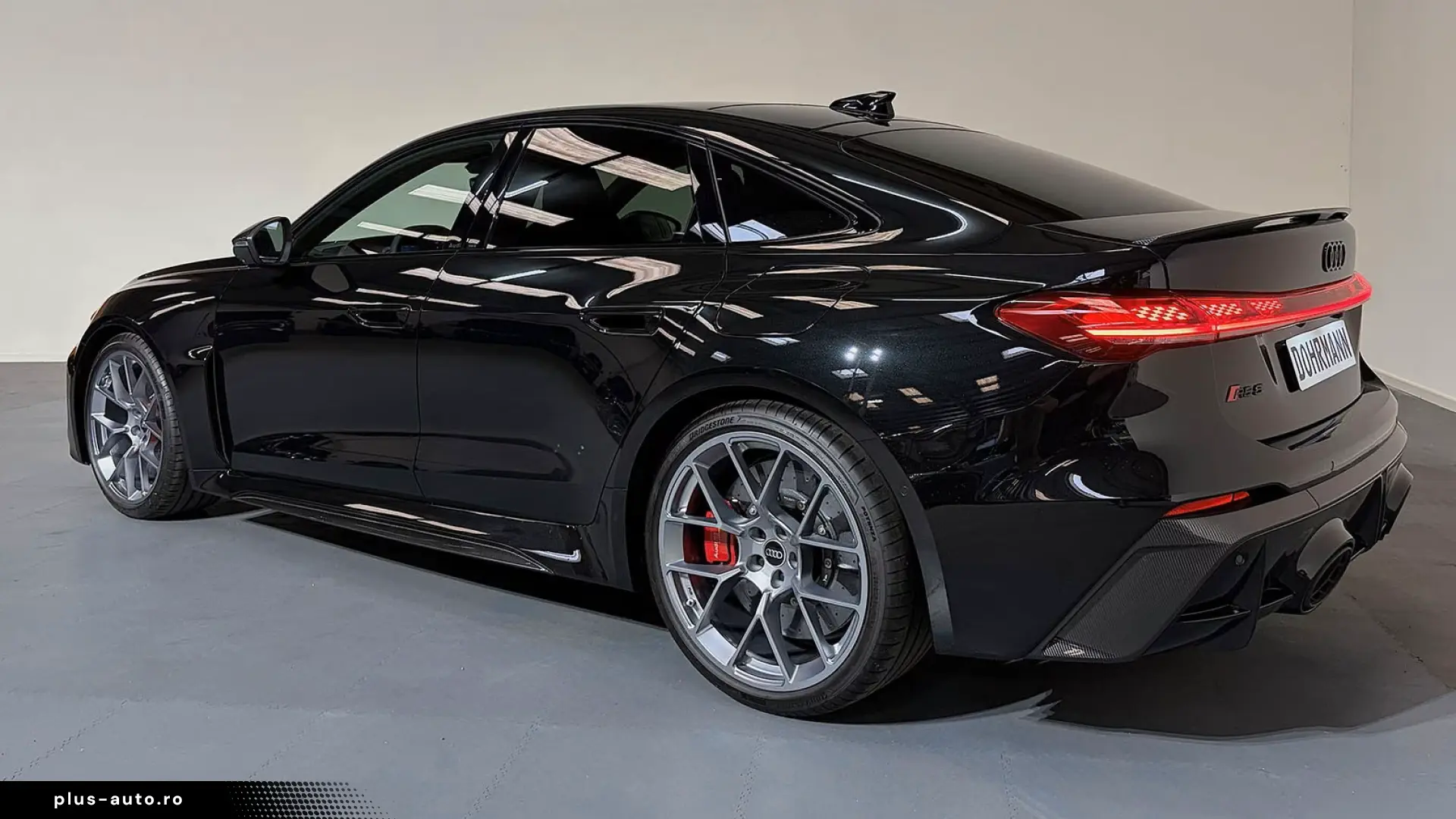 Audi RS5 Sedan Sportp. HuD Pano Ceramic Carbon!