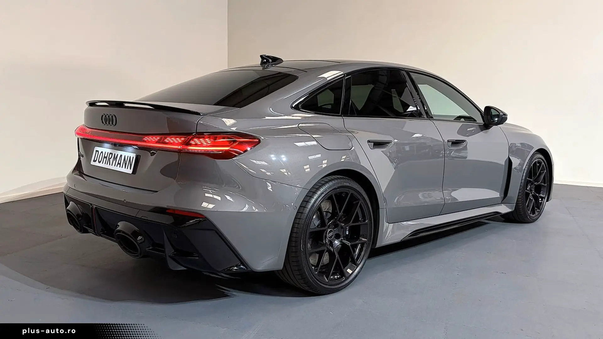 Audi RS5 Sedan  CAMO Sport-Pak HuD Pano!