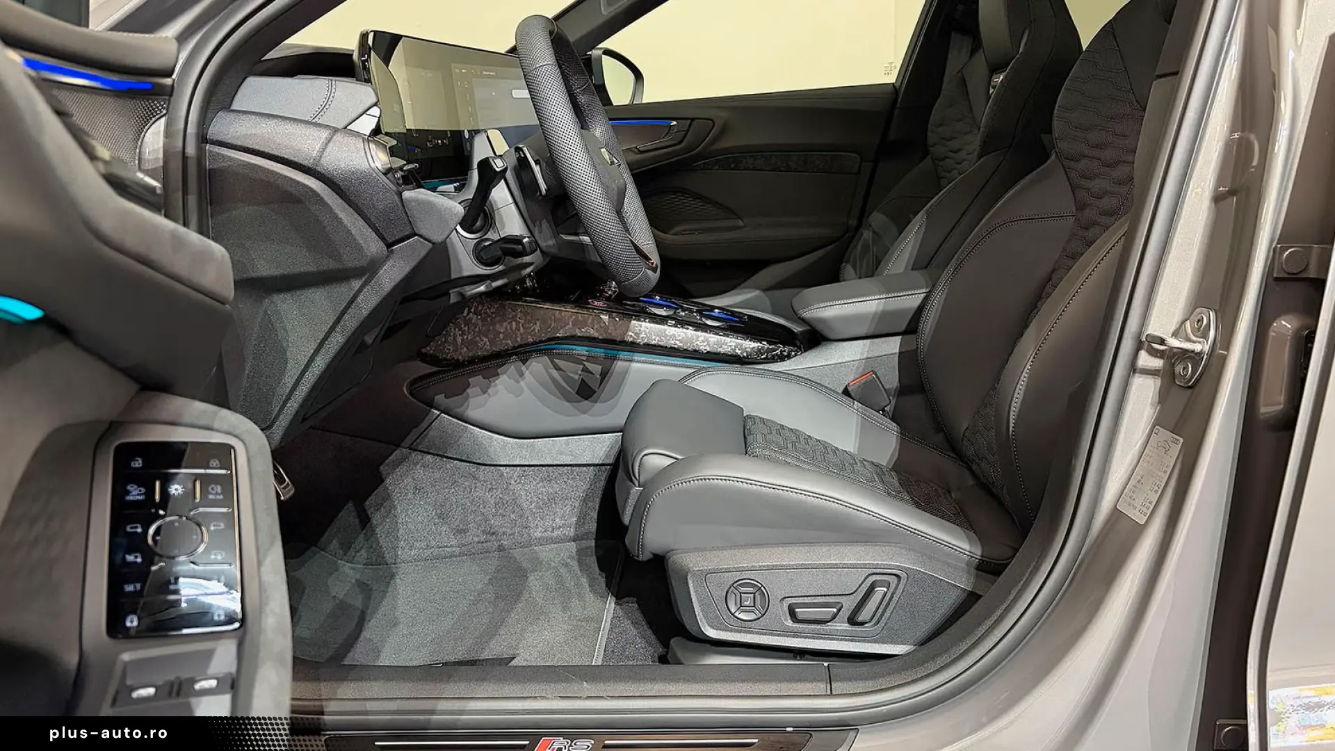 Audi RS5 Sedan  CAMO Sport-Pak HuD Pano!