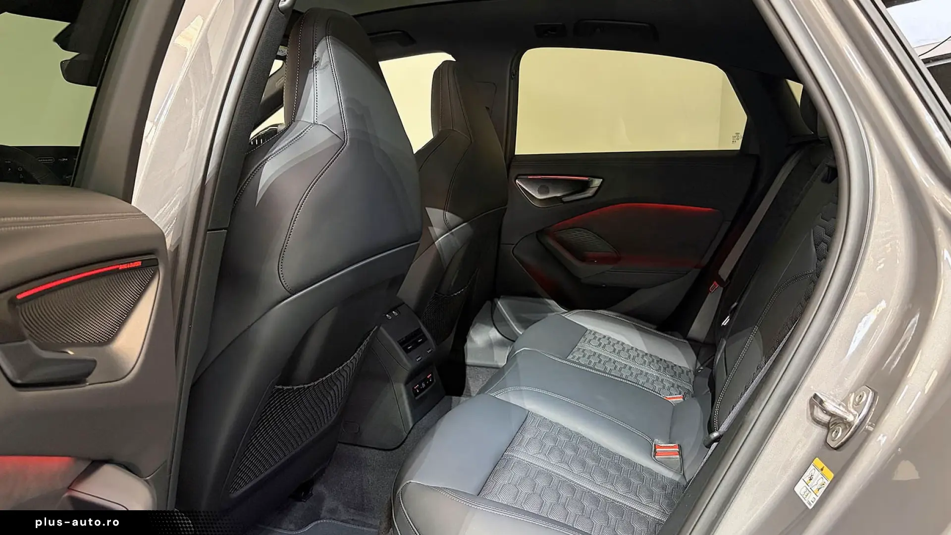 Audi RS5 Sedan  CAMO Sport-Pak HuD Pano!