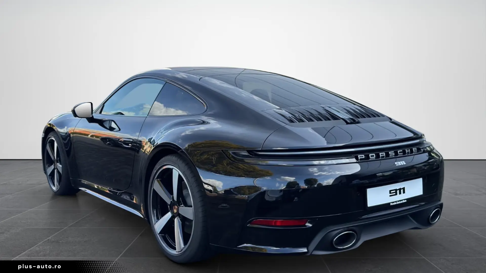 Porsche 992 911 Carrera Sport Exhaust Surround View BOSE