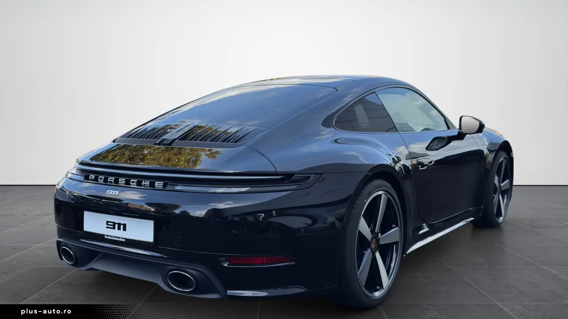 Porsche 992 911 Carrera Sport Exhaust Surround View BOSE