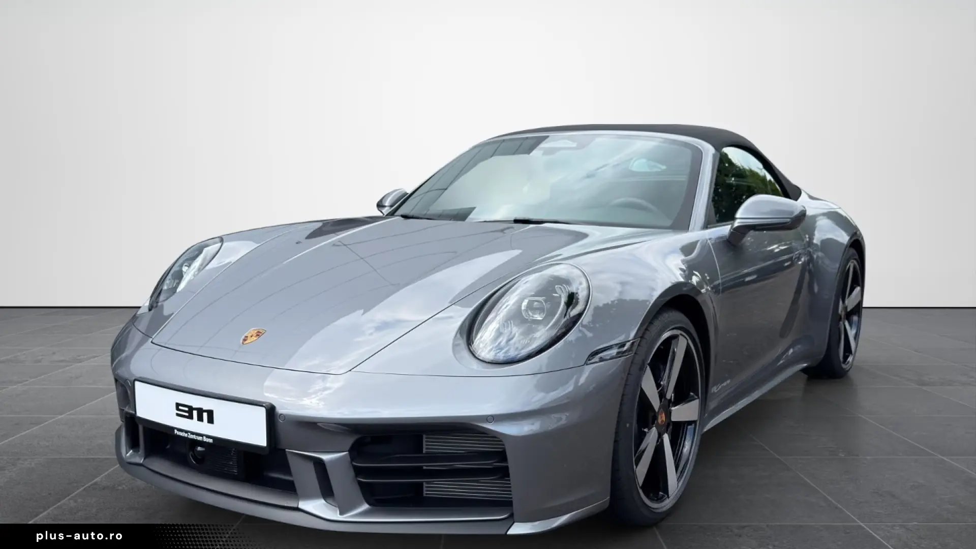 Porsche 992 911 Carrera Cabriolet sports exhaust LED matrix