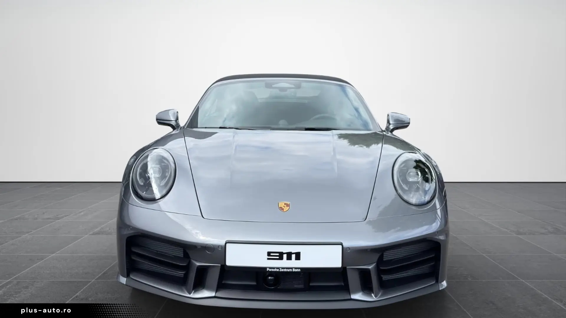 Porsche 992 911 Carrera Cabriolet sports exhaust LED matrix