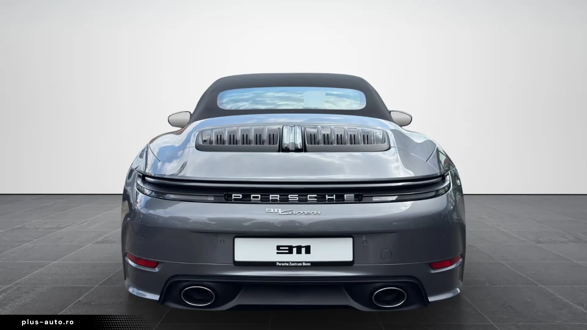 Porsche 992 911 Carrera Cabriolet sports exhaust LED matrix